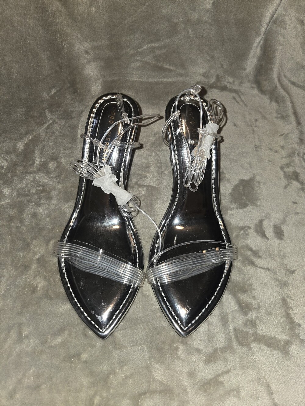 Clear Strap Pointed-Toe Women’s Sandals - Silver Finish
